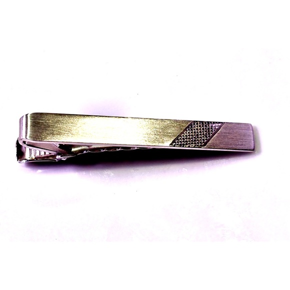 Silvertone Tie Bar Clip 2 1/8” x 1/4” - Picture 1 of 4